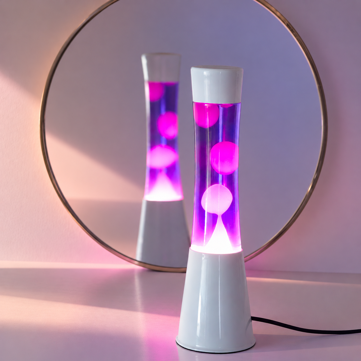 Laavalamp Very Peri Tower