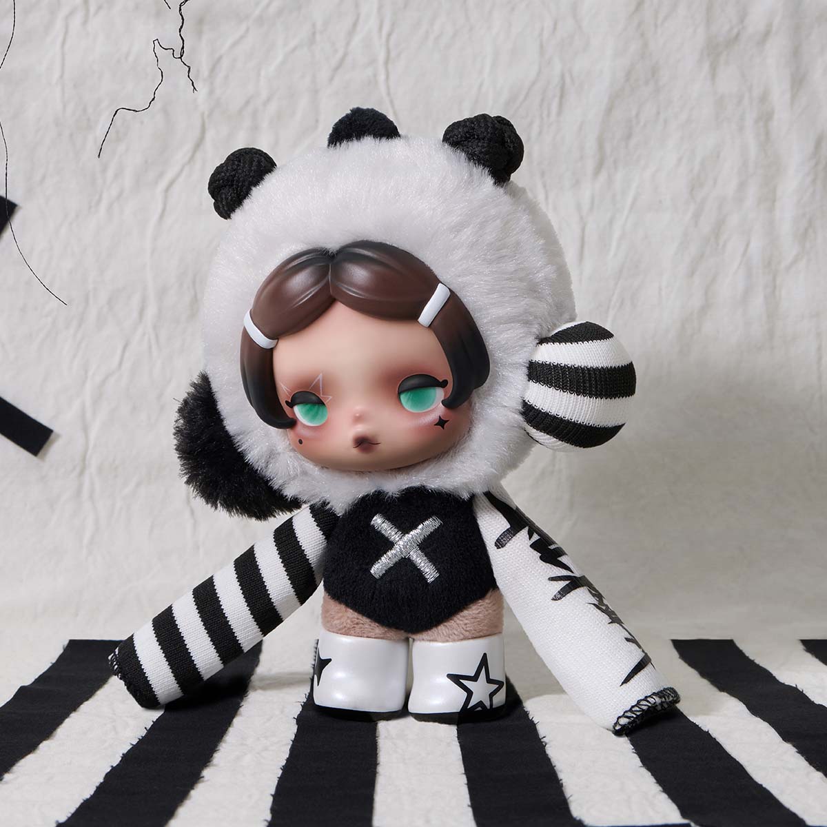 POP MART - SKULLPANDA Off Mode - KICKOMI