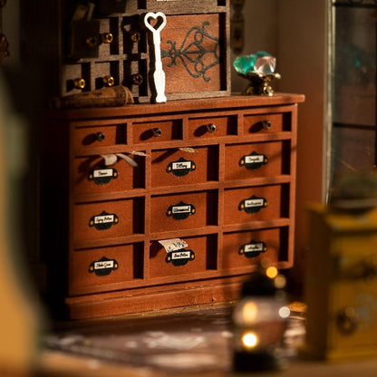 Rolife Kiki’s Magic Emporium