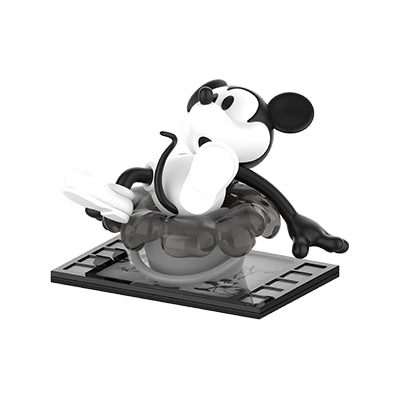 Disney Steamboat Willie – Splash
