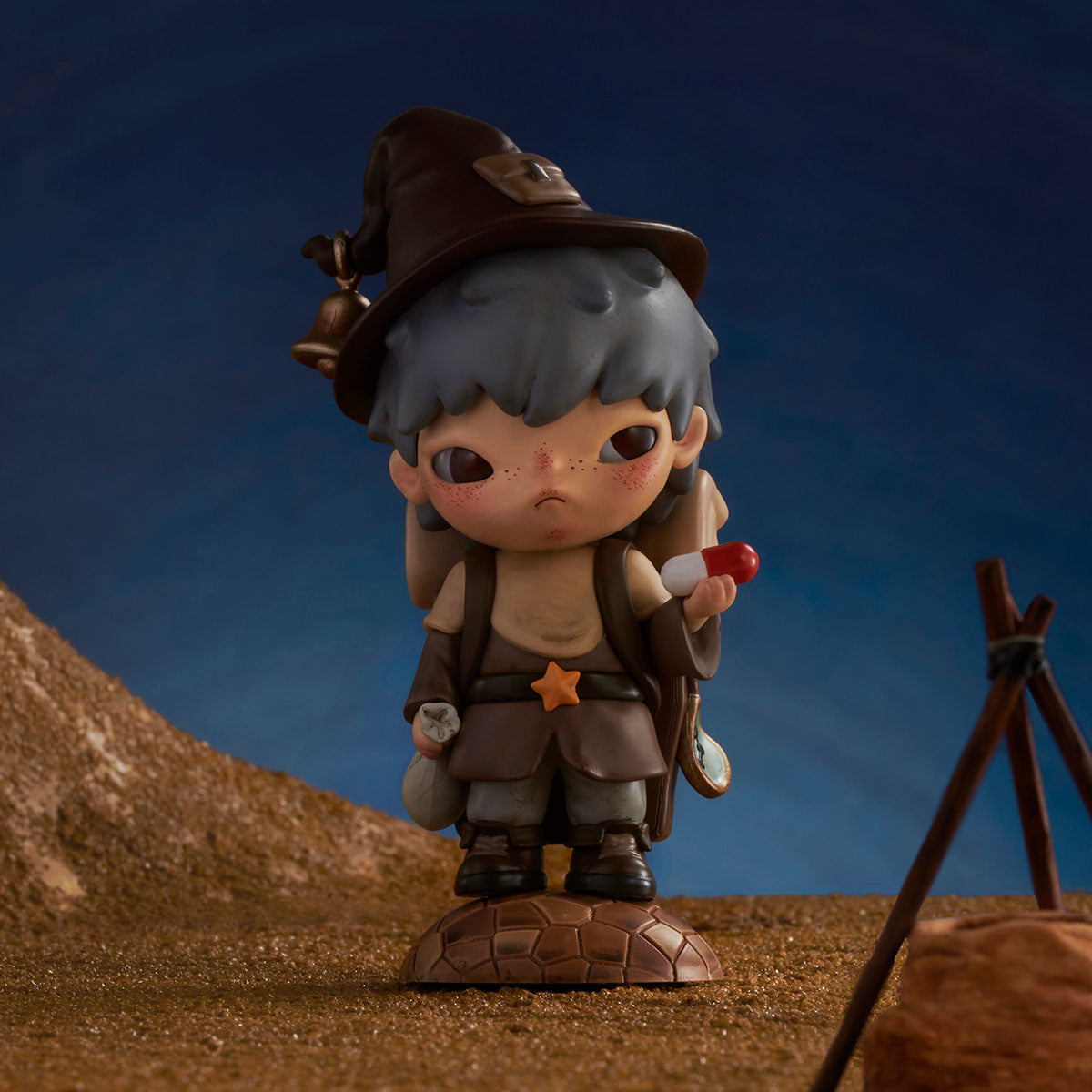 Hirono x Le Petit Prince – The Merchant