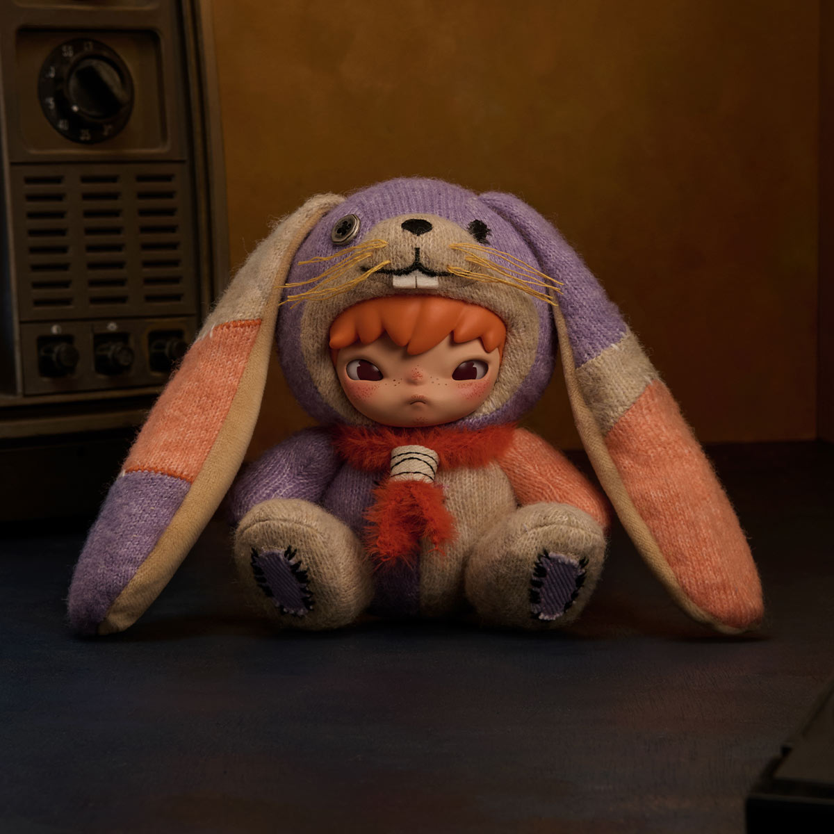 Hirono After Dark Plush Doll Pendant – Runaway, pluszowa zawieszka