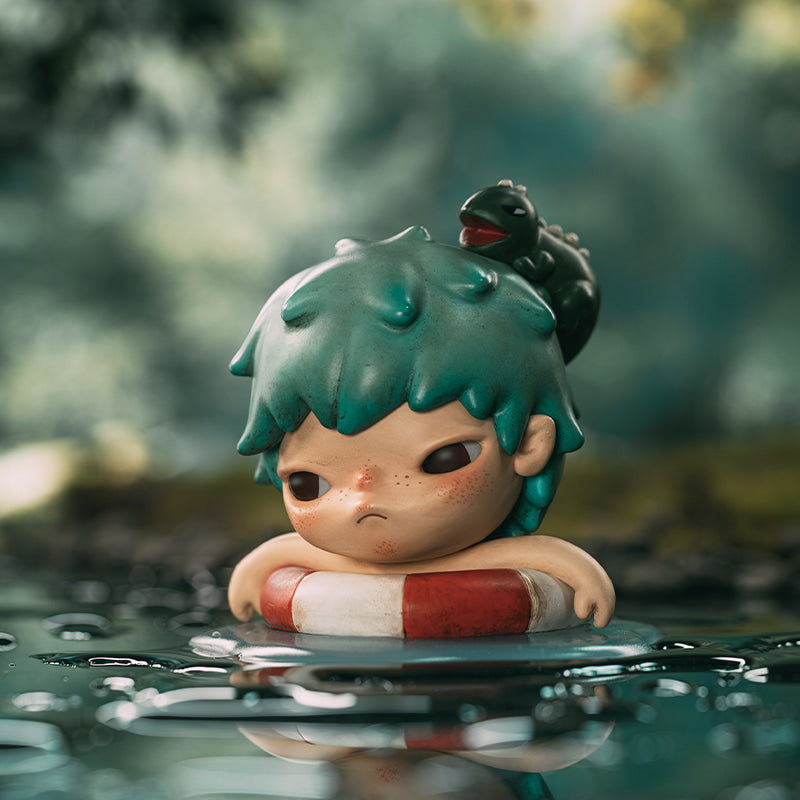 Hirono Little Mischief – Float