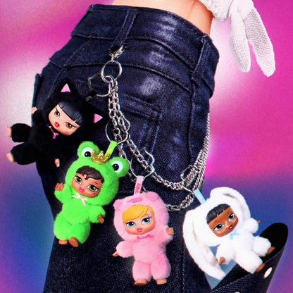 Bratz Bratziez Iconz Seriez Plush – szczegóły