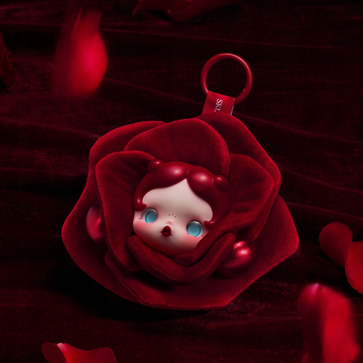 SKULLPANDA Petals in Four Acts Earphone Bag