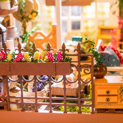 Rolife Miller’s Flower House