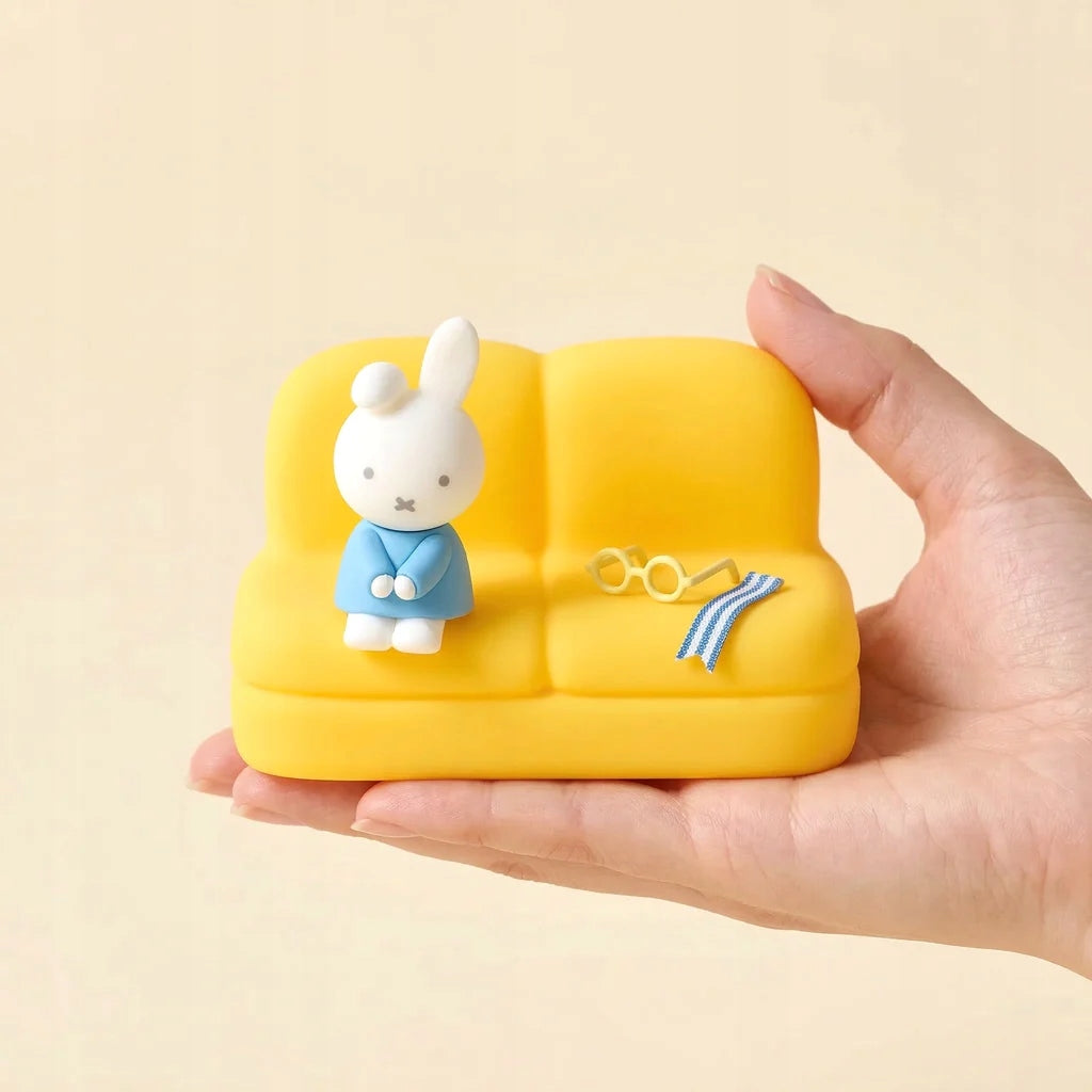 Miffy Sofa Phone Stand
