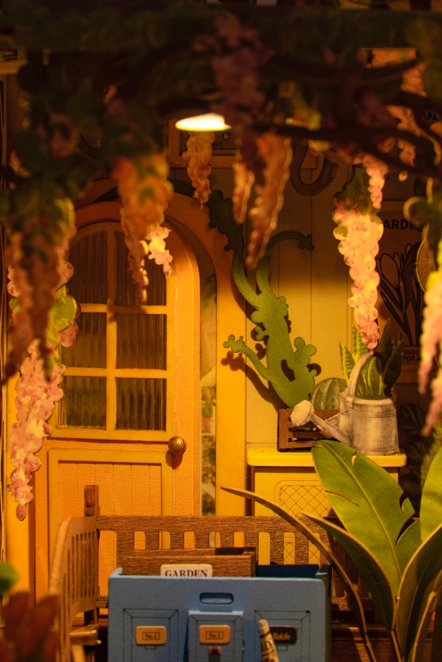Rolife Garden House
