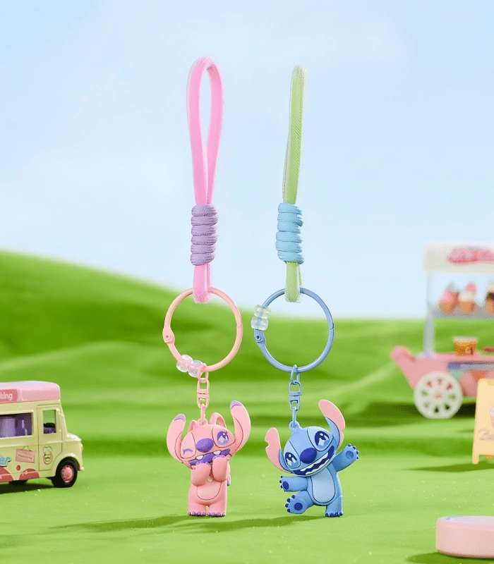 Disney - Disney Tiny Lio & Stitch Collection | Różowy Brelok - KICKOMI