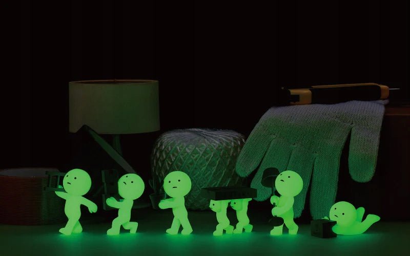 Dreams - SMISKI Moving Glow in the dark! | Blind Box Figurka Kolekcjonerka - KICKOMI