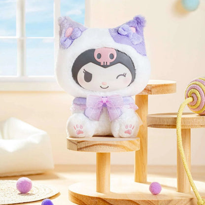 Sanrio Characters Play with Kittens – Kuromi