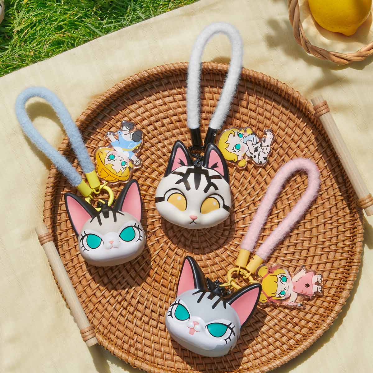 POP MART - Baby Molly & Baby Tabby Series Pinch - KICKOMI