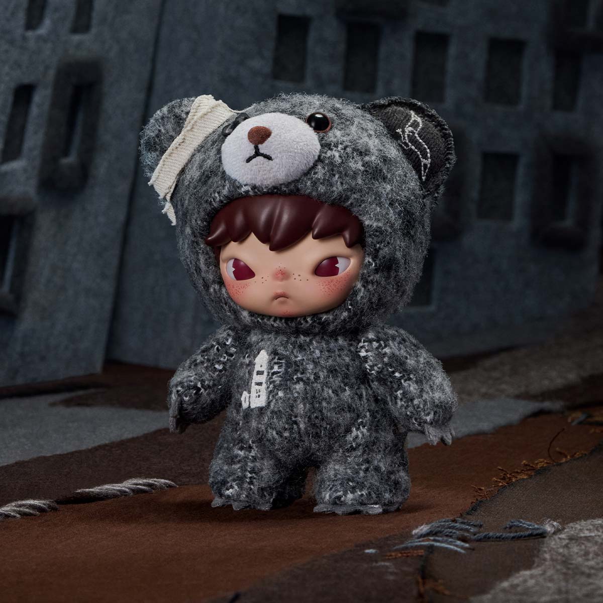 POP MART - Hirono Road Journal Series Doll - KICKOMI