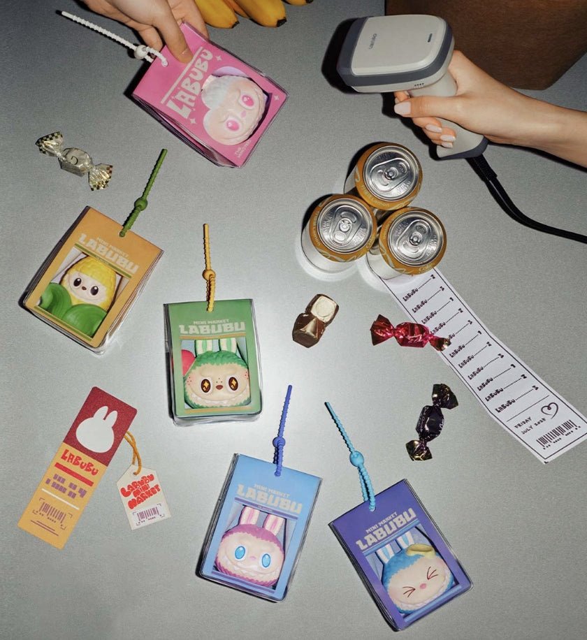 POP MART - Labubu THE MONSTERS Wacky Mart Series | Pinch Pendant Blind Box Brelok - KICKOMI