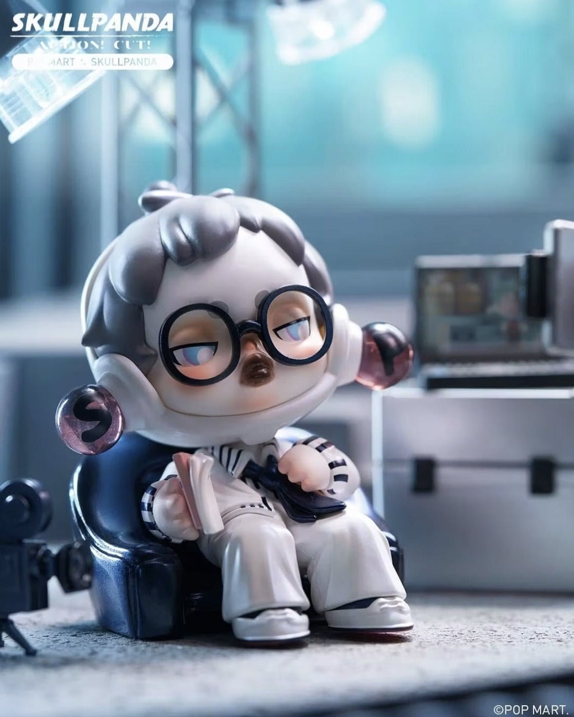 POP MART - SKULLPANDA Action Cut! - KICKOMI