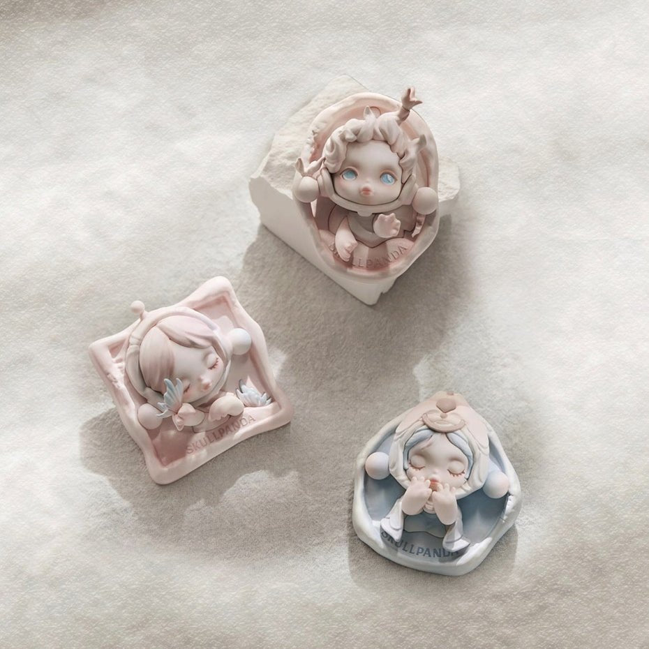 POP MART - SKULLPANDA The Paradox Series Fridge Magnet | Blind Box Magnes - KICKOMI