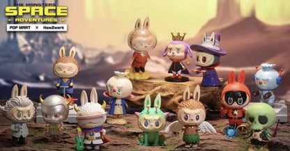 POP MART - THE MONSTERS Space Adventures Series | Blind Box Figurka Kolekcjonerka - KICKOMI