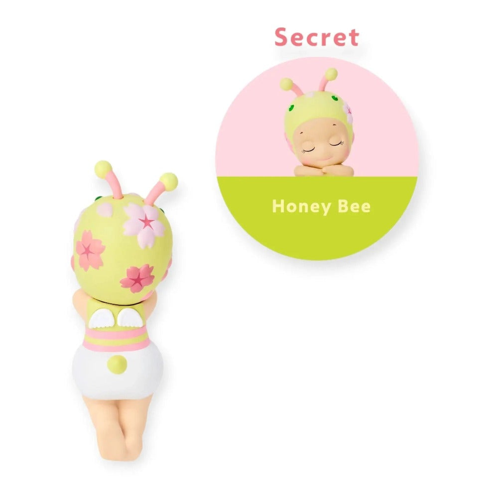 Sonny Angel Hippers Cherry Blossom – Honey Bee (Secret)