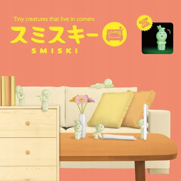 Smiski - SMISKI Living Series Glow in the dark | Blind Box Figurka Kolekcjonerka - KICKOMI