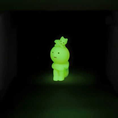 Smiski - SMISKI Living Series Glow in the dark | Blind Box Figurka Kolekcjonerka - KICKOMI