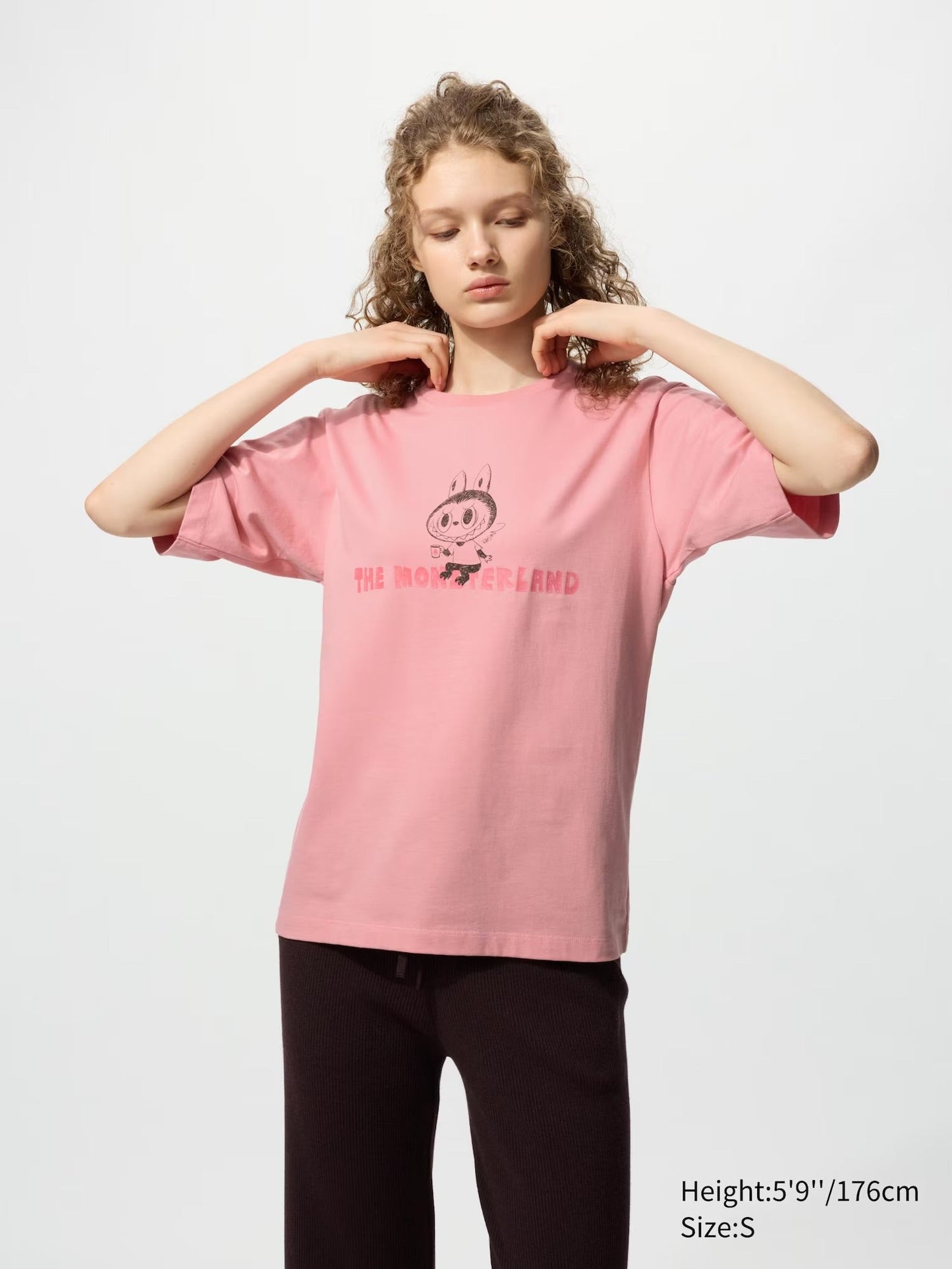 UNIQLO - Uniqlo x POP MART UT Graphic T-Shirt The Monsterland Labubu różowy (XL) - KICKOMI
