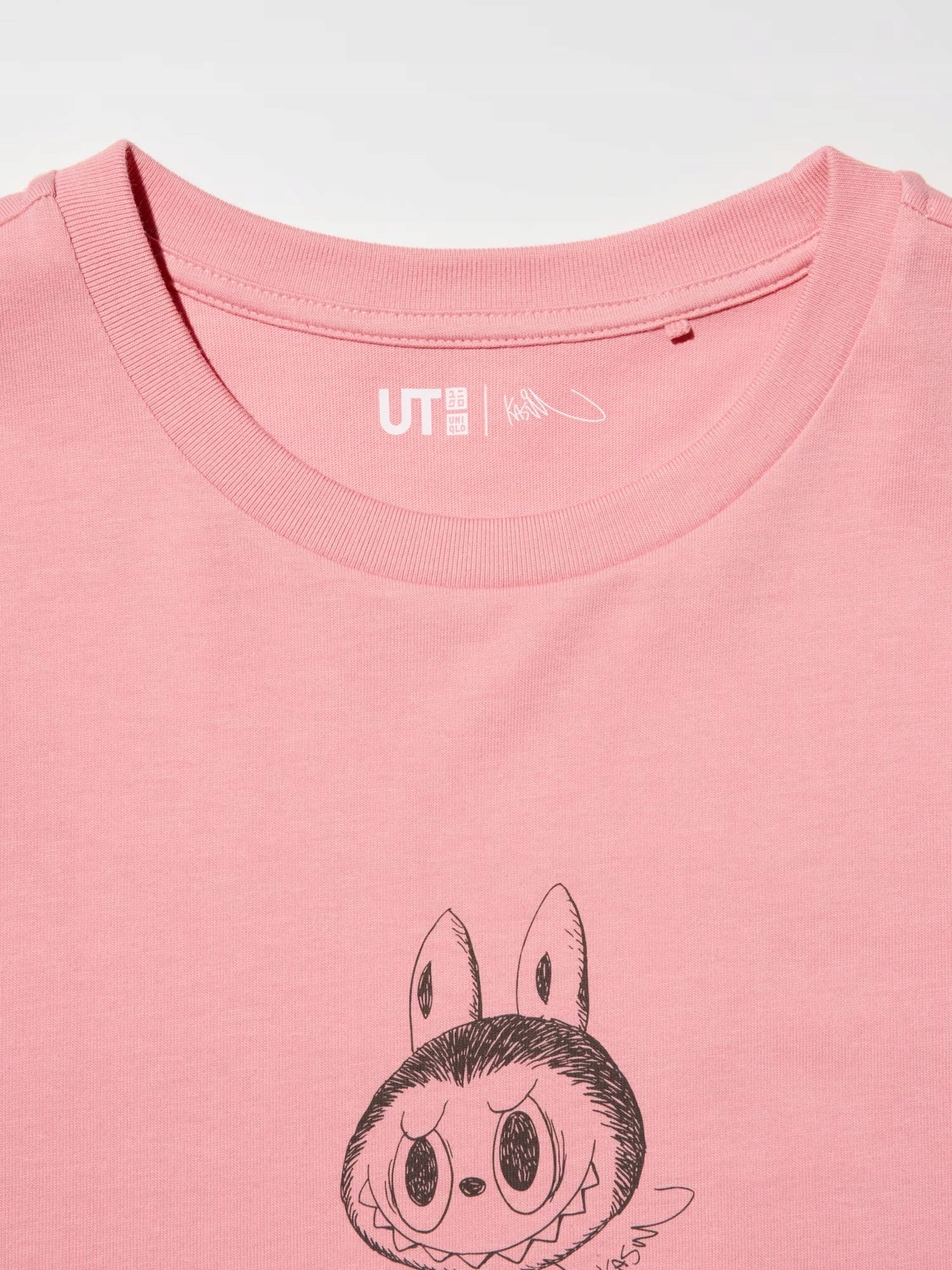 UNIQLO - Uniqlo x POP MART UT Graphic T-Shirt The Monsterland Labubu różowy (XL) - KICKOMI