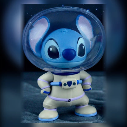 Stitch & Scrump Worlds Beyond Series 2 – Stitch w białym skafandrze